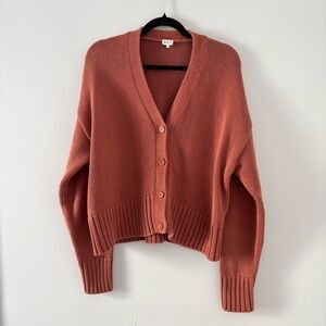 KULE Rust Cropped V-Neck Button Cardigan